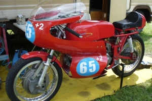 Parts Motoforza - Aermacchi 250,350,402, 1963-1976 / Fairing, screen, seat, fender