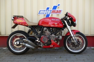 Bellypan on Ducati Sport 1000 caferacer