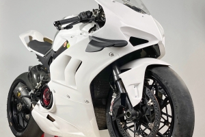 Ducati 1000 V4/V4S/V4R Panigale 2018-2021 Side part Right, GRP - on the bike