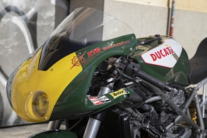 Ducati 620SS 750SS 900SS 1000SS Vrchní díl racing CAFE RACER - urizle delicky