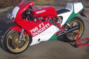 Ducati F1 750cc 1985-1988 part Motoforza on TT600 frame