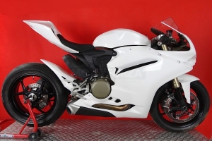 preview parts Motoforza on bike Ducati 1299 Panigale