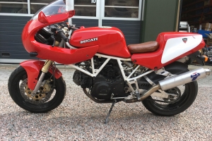 Half Fairing 1000s, Paul Smart - with cut out for headlight, GRP - parts motoforza on bike  Ducati 600SS N