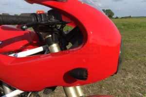 Fairing on bike Ducati 600S N