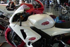 Honda CBR 600RR 2003-2006 parts on bike