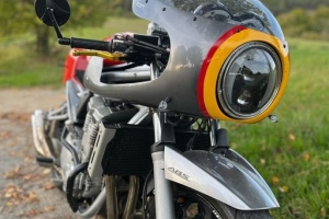 SET - Half fairing Laverda SFC 750-1200, Motoguzzi - LED Headlight, GRP on the bike Suzuki Bandit
