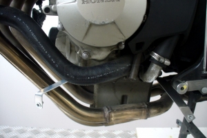 Mounting KIT for bellypan Motoforza Honda CBF 600 2010 - installation part nr 1 right side, 2 left