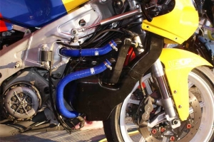 Airduct - right side GRP racing - coloured fiberglass Yamaha TZ 250 2002 2003 - 