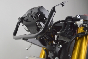 Front bracket Suzuki GSXR 600,750 2011-17 forza holders  on bike 
