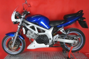 Bellypan on bike Suzuki SV 650 N 99-02