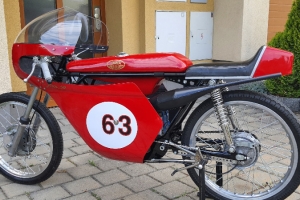 Tatran 50cc 1965 / fairing on the bike Jawa 50 1970