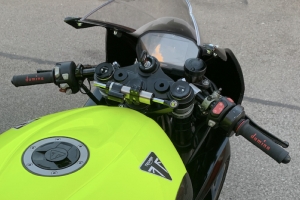 Triumph Street Triple 765 / Moto 2 edition 2017-2021 Front Bracket Forza holder - preview on the bike