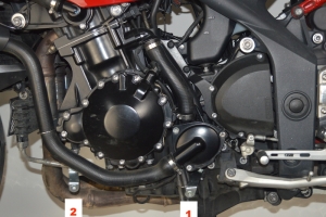 Bellypan Triumph 1050 Speed Triple 2011-2015, GRP - mounting kit - preview on bike - left side
