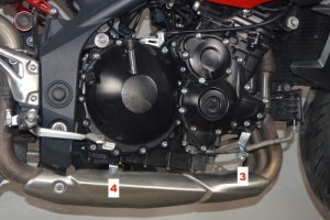 Bellypan Triumph 1050 Speed Triple 2011-2015, GRP - mounting kit - preview on bike - right side