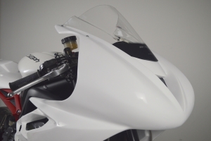 Triumph 675 2013-2016 Daytona parts Motoforza on bike  - installation screen Puig