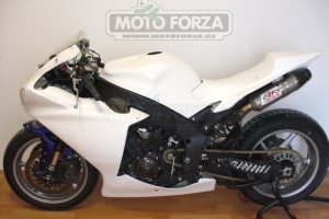 Yamaha YZF R1 2009-2014 - parts Motoforza on bike