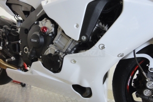 Yamaha YZF R1 2015-2019 Parts Motoforza on bike